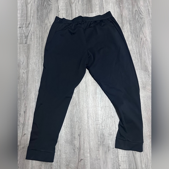 ADIDAS Trackpants - Picture 2 of 4